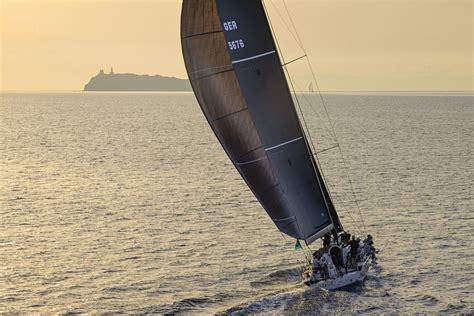 loro piana giraglia race.